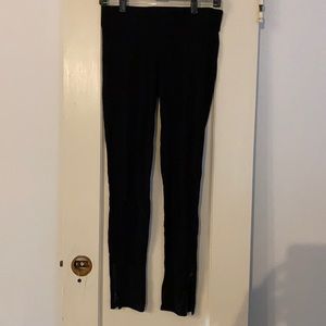 LAST CHANCE- Cabi leggings